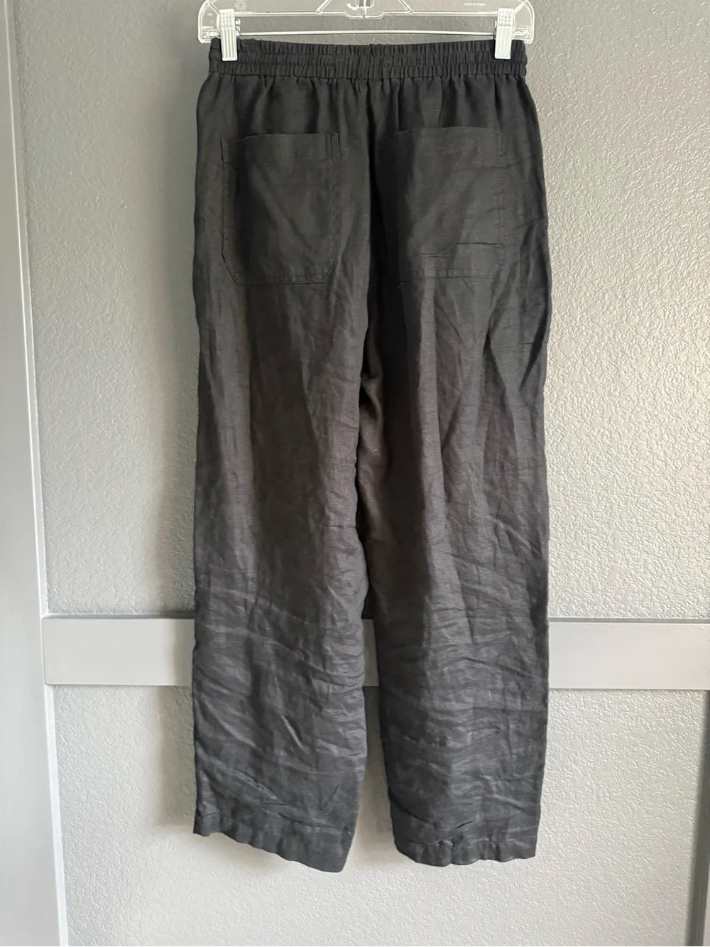 BANANA REPUBLIC • linen pull on ankle pant in black - XS